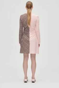 Stine Goya 2118 Checkered Jersey, Ruched Waist Short Dresssg-aw25-d157-2118< Kjoler