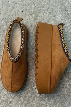 Acacia Slipper*Bloom Hot