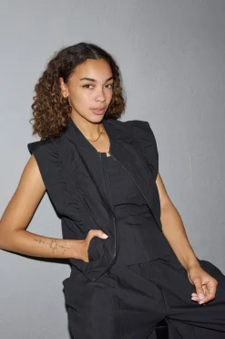 Co´Couture Acasiacc Waistcoat 40042< Veste