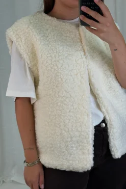 A-bee Alicia Vest< Veste