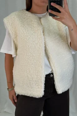 A-bee Alicia Vest< Veste