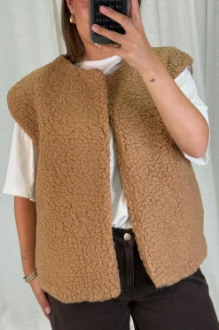 A-bee Alicia Vest< Veste