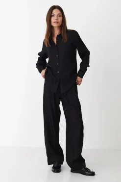 Karmamia Alma Shirt 2241< Sæt 🛍️|Bluser & Skjorter