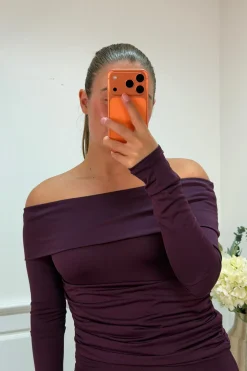 Annelise Dress*A-bee Clearance