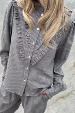 As A Hug CC8091*Stories From The Atelier By Copenhagen Shoes Clearance