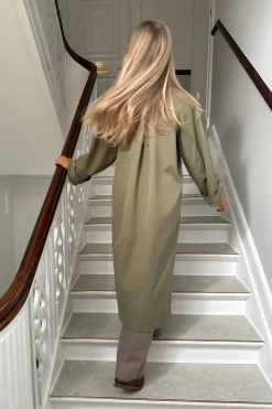 BYIC Avaic Trenchcoat A23791< Overtøj & Jakker