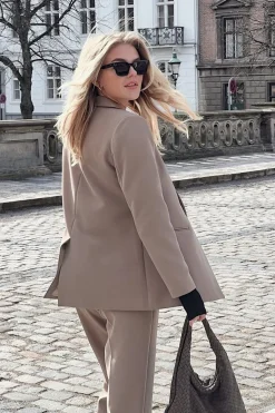 Avery Suit Blazer*Neo Noir New