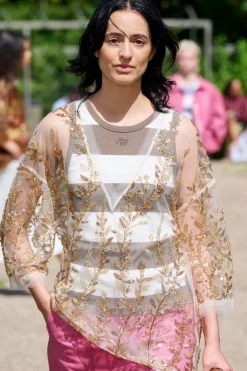 Munthe Babur 261100826123< T-Shirts & Toppe