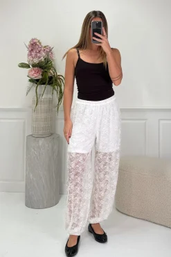 Ballon Lace Pants 165142B*Dear Molly Outlet