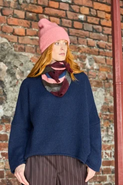 Bcsisse Triangle Scarf 208410*Black Colour Outlet