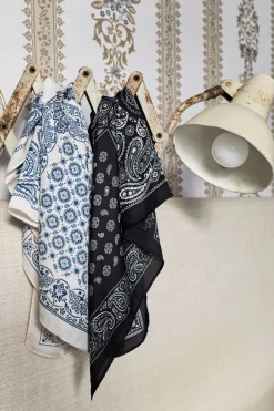 Bctrish Mini Scarf 3654*Black Colour Best