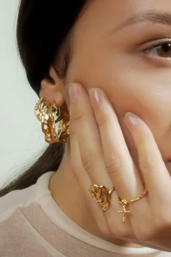 Jane Kønig Big Leaf Hoop< Øreringe