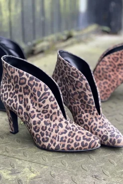 Copenhagen Shoes Brown Leopard New< Copenhagen Shoes|Stiletter & Pumps