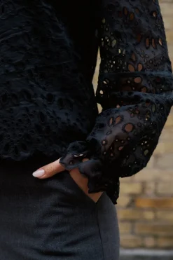 Neo Noir Candice Embroidery Blouse 163848< Bluser & Skjorter