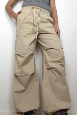 Carrie 15109*Continue Hot