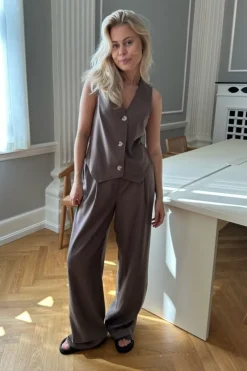 Celina Vest*BYIC Clearance