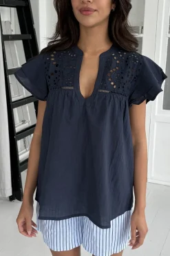 Christel Solid 14923*Continue Sale