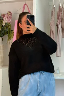 A-bee Clarisse Striktrøjer< Strik|Bluser & Skjorter