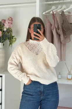 Clarisse Striktrøjer*A-bee Clearance