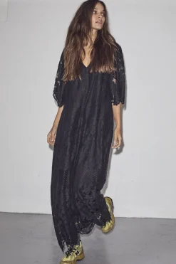 Curvey Lace Hem Dress HL10009*Haute L'Amitié