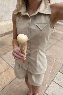 BYIC Daisyic Top A23819< Sæt 🛍️|T-Shirts & Toppe