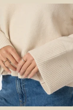 Dova Knit Blouse 164912*Neo Noir Sale