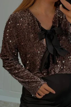 Edda Blouse*A-bee Sale