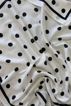 A-bee Elin Scarf< Tørklæder