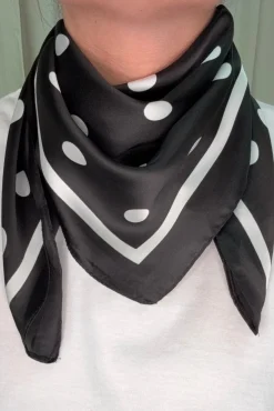 Elin Scarf*A-bee Outlet