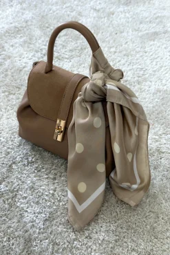 Elin Scarf*A-bee New