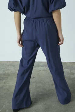 Ella-Pa3 12650*Sisters Point Clearance