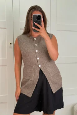 A-bee Esme Vest< Veste