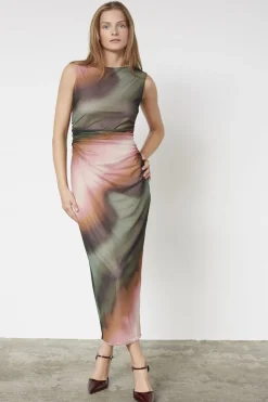 Esme-Dr12 19267*Sisters Point Online