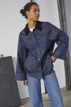 Estir-Ja 18539*Sisters Point Online