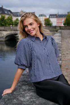 Neo Noir Etta Stripe Shirt 166862< Bluser & Skjorter|Ammevenligt Tøj