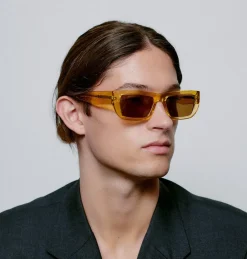 A. Kjærbede Fame< Solbriller