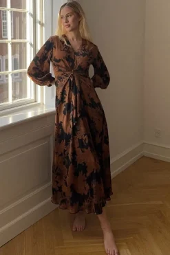 Faye Dress 2330*Karmamia Best