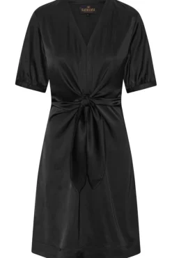 Karmamia Faye Dress (Short) 2299< Kjoler