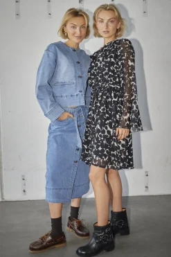 Feja-Ja 19062*Sisters Point Hot