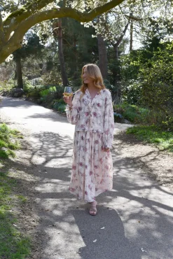 A-View Flounce Blouse AV7039< Sæt 🛍️|Bluser & Skjorter