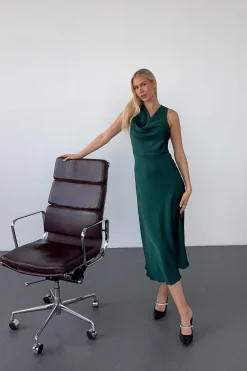 Karmamia Flow Dress 2295< Kjoler