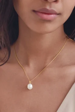 Maanesten Freshwater Pearl Water Pendant< Halskæder