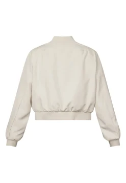 Garwin-Ja1*Sisters Point Hot