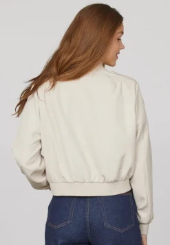 Garwin-Ja1*Sisters Point Hot