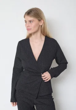 Gevela-Ls1 19565*Sisters Point Discount