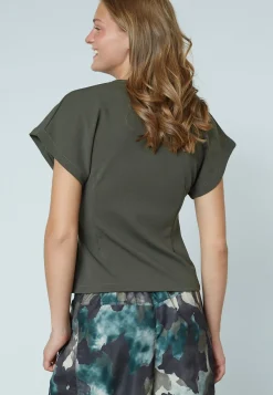 Gevela-Ve 18864*Sisters Point Hot