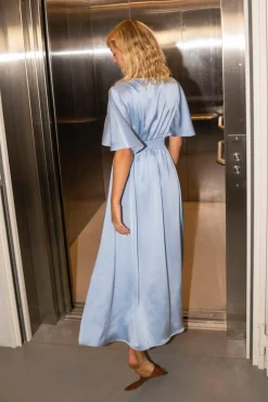 Gisela-Dr*Sisters Point Online