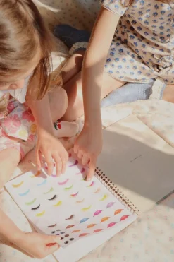 Glam Me Up Sticker Book Fsc Ks102869*Konges Sløjd Hot