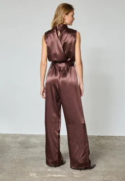 Guto-Ju5 19589*Sisters Point Hot