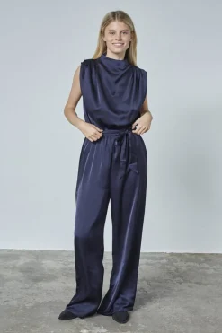 Sisters Point Guto-Ju4 19010< Jumpsuits